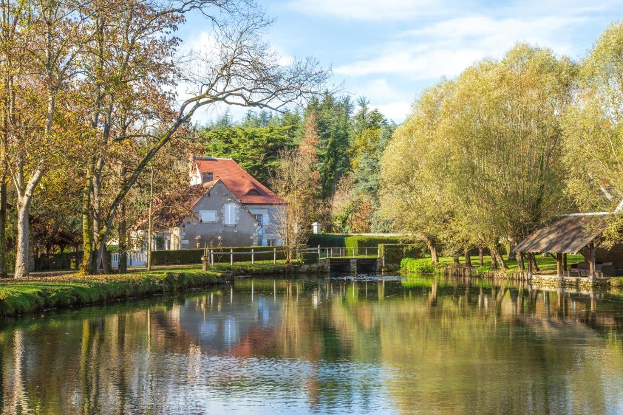 Le Moulin De Pasnel Panzió Monteaux Kültér fotó
